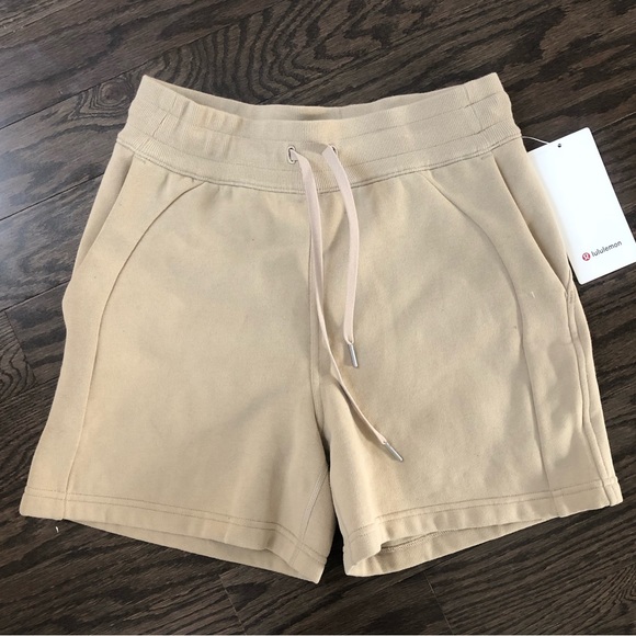 lululemon athletica Pants - lululemon SCUBA HR SHORTS